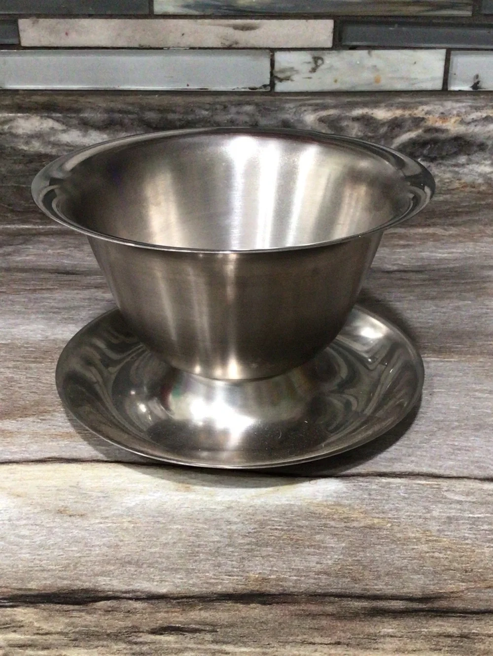 Vintage Stainless Steel Gravy Boat Sauce Server Bowl w Attached Underplate.